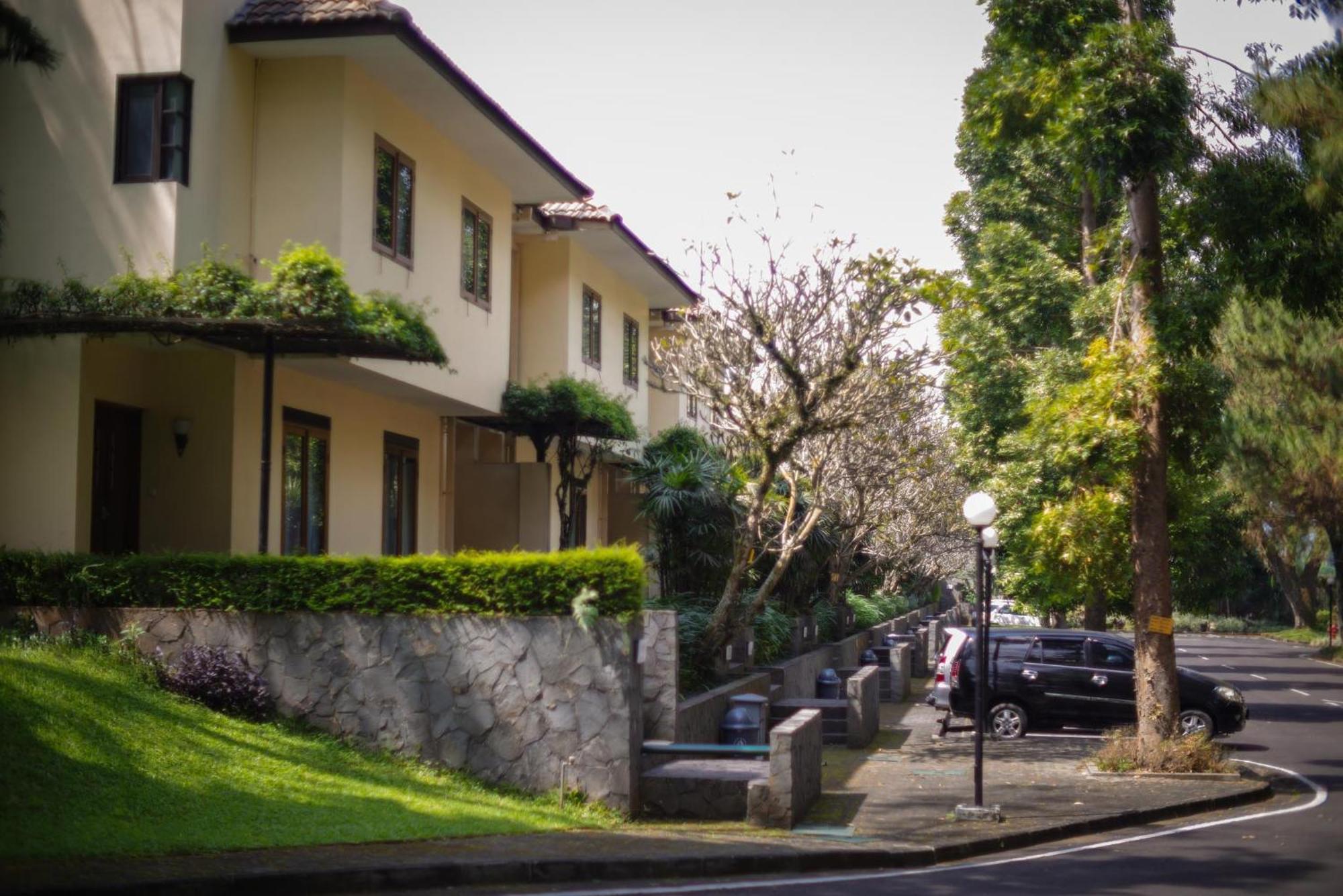 Puri Setiabudhi Bandung Eksteriør billede